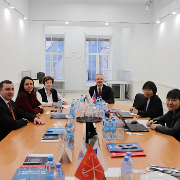 Встреча руководителей НПК «Механобр-техника» с представителями Пекинского института горного дела и металлургии BGRIMM